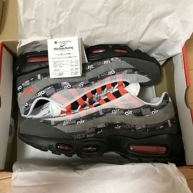 NIKE(ナイキ)の送料込みsize28 NIKE AIR MAX95 メンズの靴/シューズ(スニーカー)の商品写真