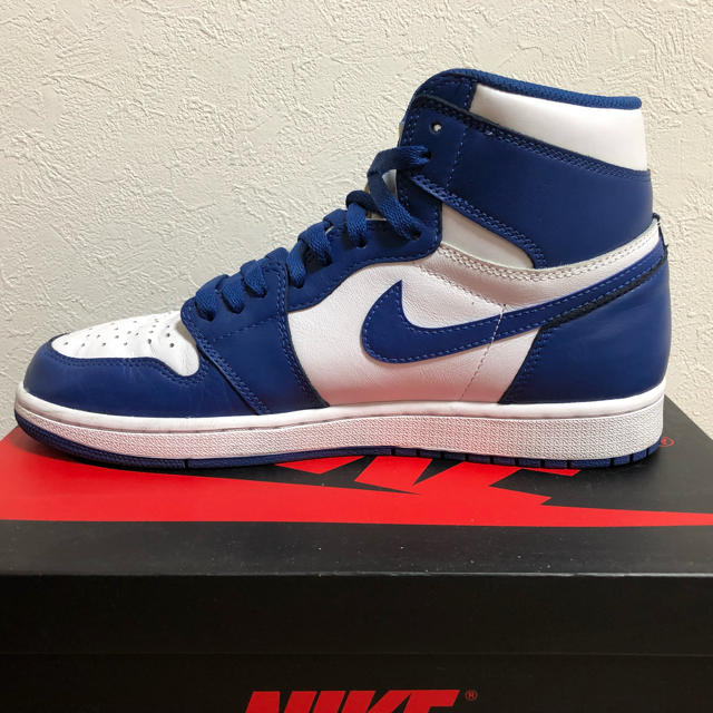 NIKE(ナイキ)のNIKE AIRJORDAN 1 RETRO HIGH OG メンズの靴/シューズ(スニーカー)の商品写真