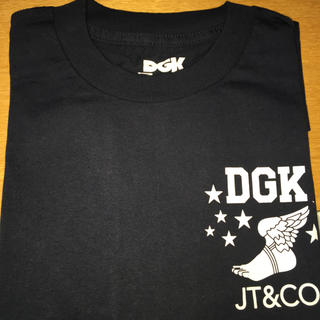 ディージーケー(DGK)のJT&CO × DGK Tシャツ navy Mサイズ(Tシャツ/カットソー(半袖/袖なし))