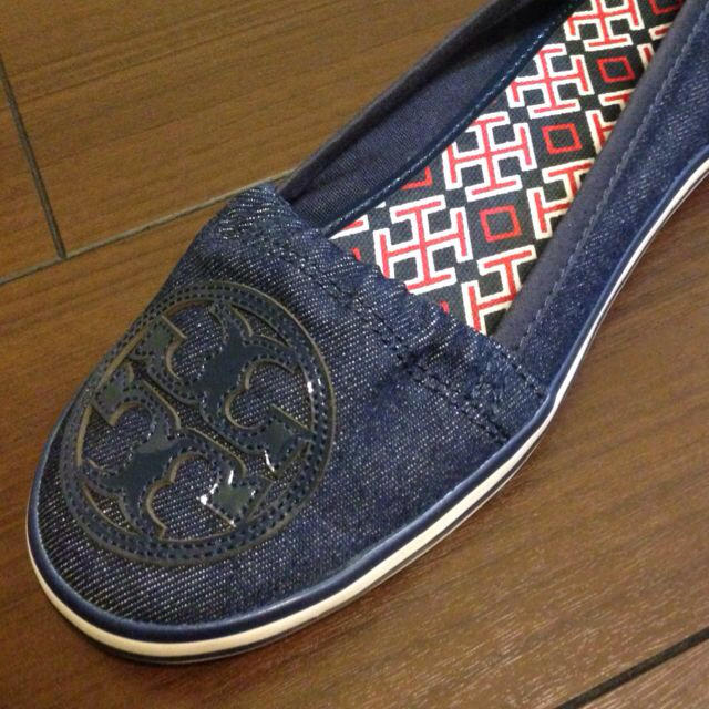 Tory Burch(トリーバーチ)の◇トリーバーチ◇デニムシューズ レディースの靴/シューズ(スニーカー)の商品写真