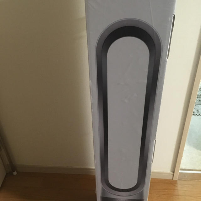 656新品Dyson　扇風機タワーファンTP02WSシルバー