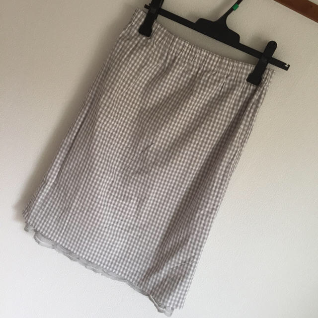 AEON(イオン)のリバーシブルタイトスカート レディースのスカート(ひざ丈スカート)の商品写真