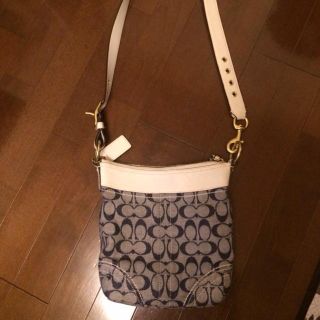 コーチ(COACH)のコーチ  斜めがけバッグ(ショルダーバッグ)