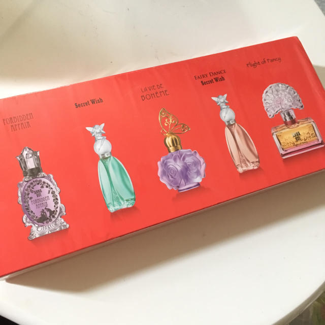 ANNA SUI(アナスイ)の【バラ売り可】ANNASUI PARFUMS 5本セット コスメ/美容の香水(香水(女性用))の商品写真
