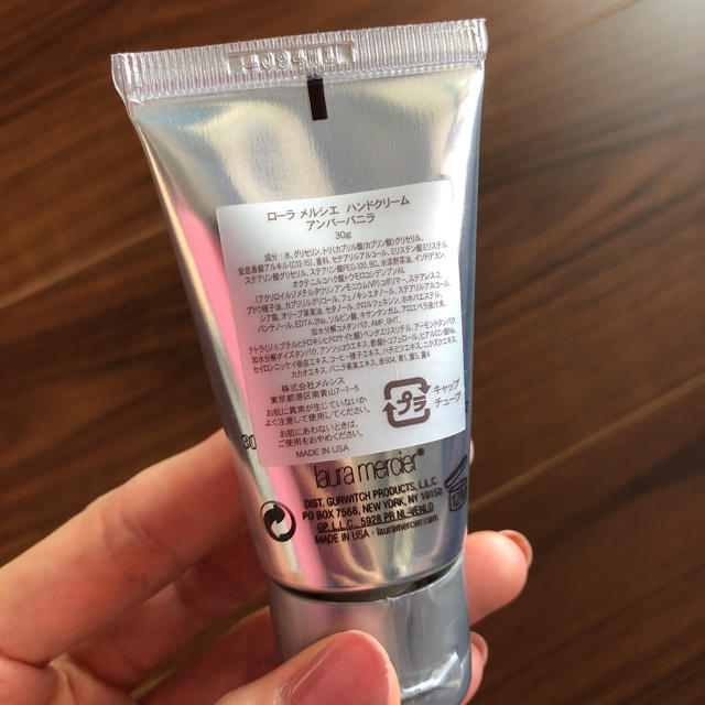 laura mercier(ローラメルシエ)のローラメルシエ ハンドクリーム2個セット コスメ/美容のボディケア(ハンドクリーム)の商品写真