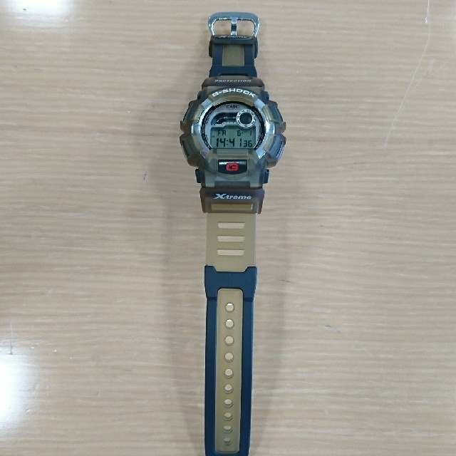 G-SHOCK(ジーショック)の【G-SHOCK X-treme】カシオ REDイニシャル  エクストリーム メンズの時計(腕時計(デジタル))の商品写真