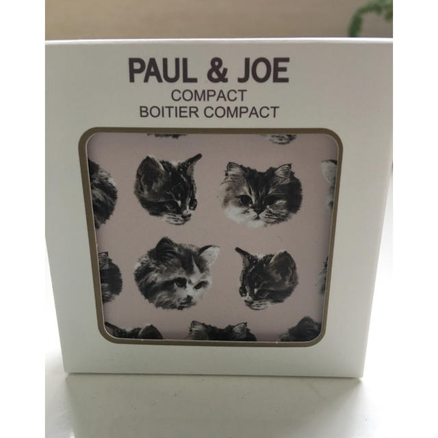 PAUL & JOE(ポールアンドジョー)のポール&ジョー コンパクト 016 限定 新品 コスメ/美容のベースメイク/化粧品(チーク)の商品写真
