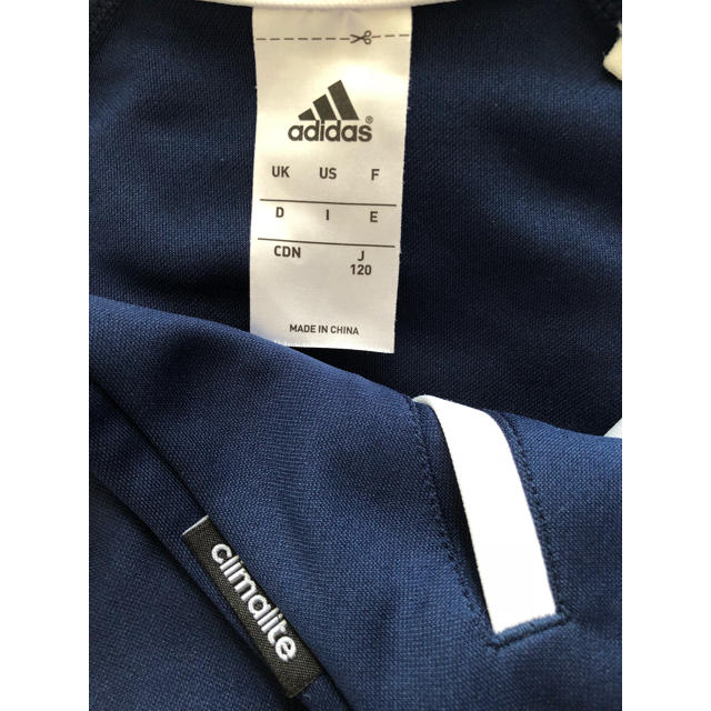 adidas(アディダス)のスマイル様 キッズ/ベビー/マタニティのキッズ服女の子用(90cm~)(ジャケット/上着)の商品写真