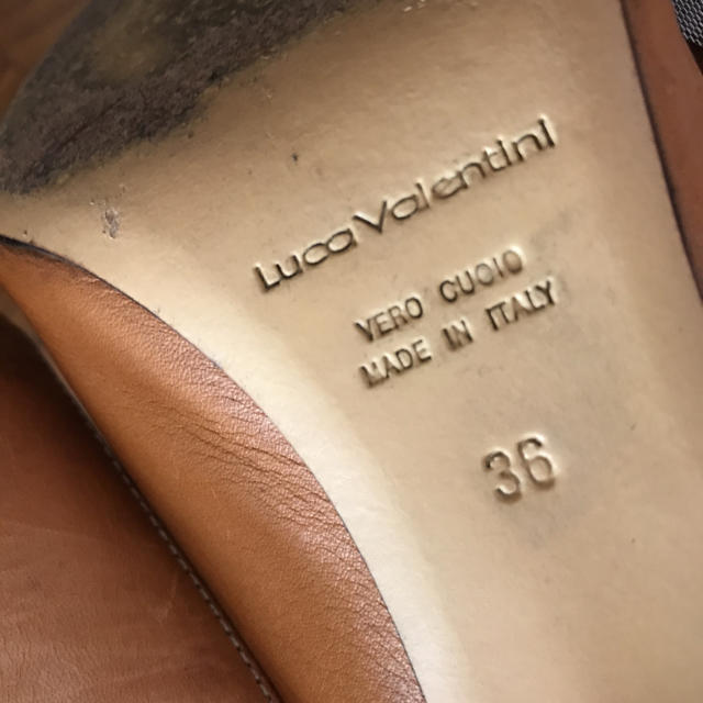 MANOLO BLAHNIK(マノロブラニク)のLuca valentiniストラップサンダル レディースの靴/シューズ(ハイヒール/パンプス)の商品写真