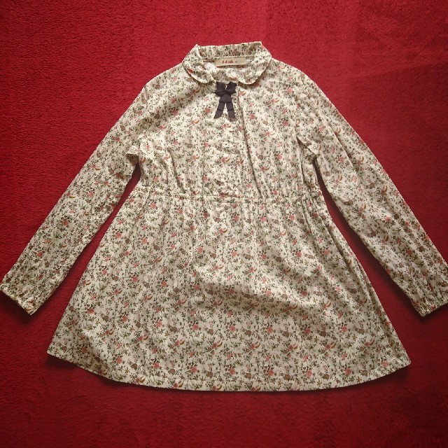 familiar(ファミリア)のaya様専用 familiar ワンピース 140am キッズ/ベビー/マタニティのキッズ服女の子用(90cm~)(ワンピース)の商品写真