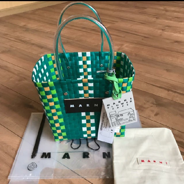 Marni(マルニ)の６月４日まで！ MARNIピクニックバック レディースのバッグ(かごバッグ/ストローバッグ)の商品写真