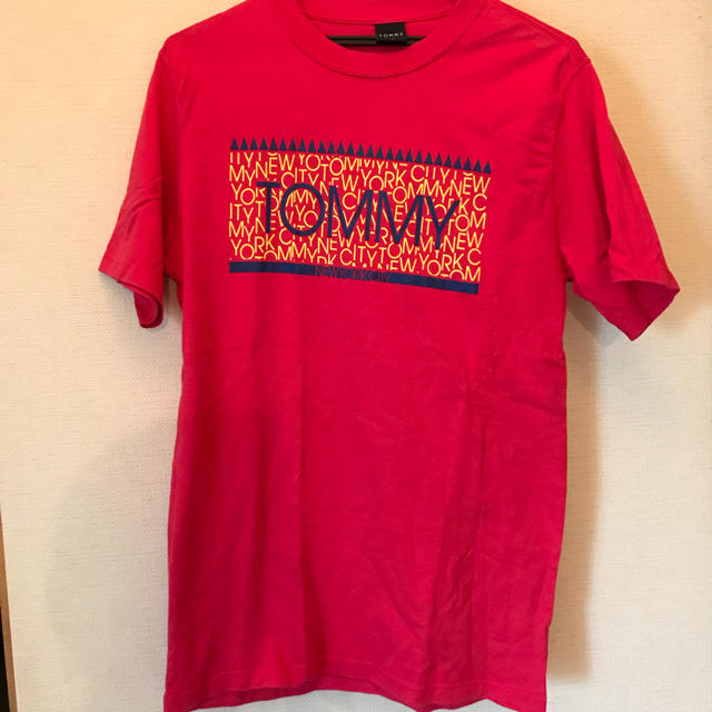 TOMMY HILFIGER(トミーヒルフィガー)のTOMMY Tシャツ ピンク L メンズのトップス(Tシャツ/カットソー(半袖/袖なし))の商品写真