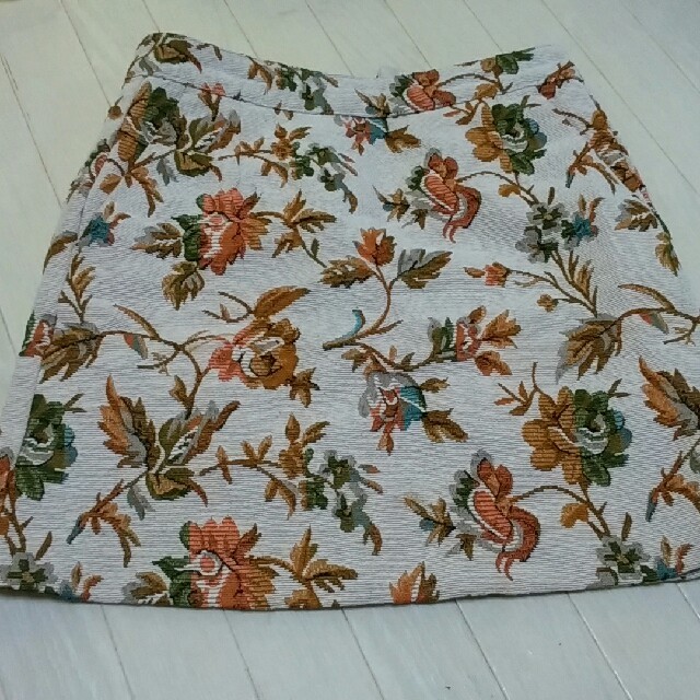LOWRYS FARM(ローリーズファーム)のゴブラン柄タイトスカート レディースのスカート(ミニスカート)の商品写真
