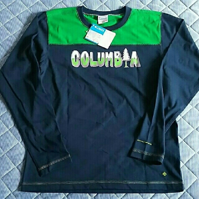 Columbia(コロンビア)のあひじ様専用　新品　Columbia　コロンビア　長袖　Tシャツ　Sサイズ メンズのトップス(Tシャツ/カットソー(七分/長袖))の商品写真