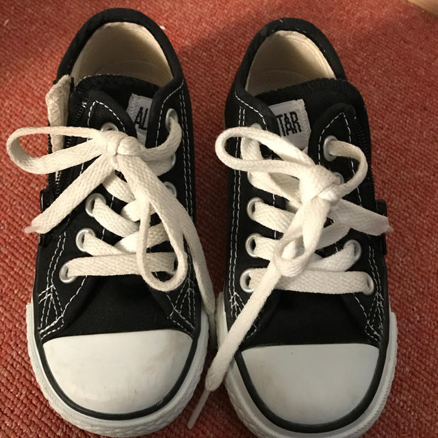 CONVERSE(コンバース)のコンバース 黒 キッズ/ベビー/マタニティのキッズ靴/シューズ(15cm~)(スニーカー)の商品写真