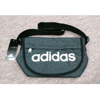 アディダス(adidas)のアディダス　adidas　ミニショルダーバッグ(ショルダーバッグ)