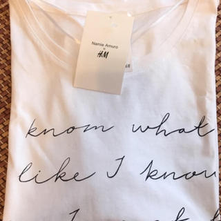 エイチアンドエム(H&M)のH&M安室奈美恵コラボTシャツ&限定ショッピングバッグ(Tシャツ(半袖/袖なし))