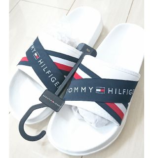 トミーヒルフィガー(TOMMY HILFIGER)のトミーヒルフィガー ベナッシサンダル 26～26.5cm(サンダル)