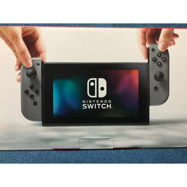 Nintendo Switch(ニンテンドースイッチ)の値下げ！新品未開封！Nintendo Switch グレー エンタメ/ホビーのゲームソフト/ゲーム機本体(家庭用ゲーム機本体)の商品写真