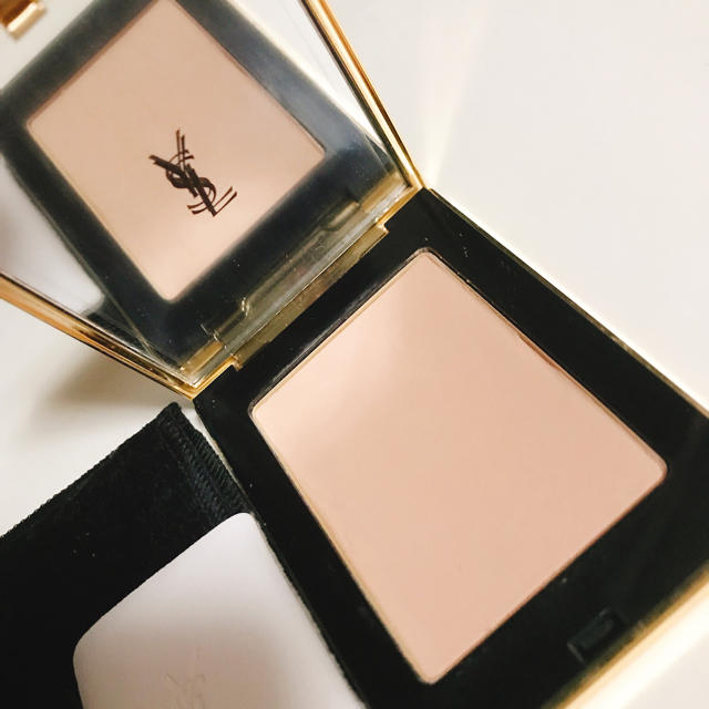 YSL ラディアントコンパクトパウダーNo.3