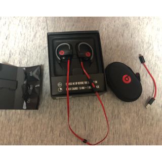 ビーツバイドクタードレ(Beats by Dr Dre)のBeats by Dr.Dre Powerbeats2  ワイヤレスイヤホン(ヘッドフォン/イヤフォン)