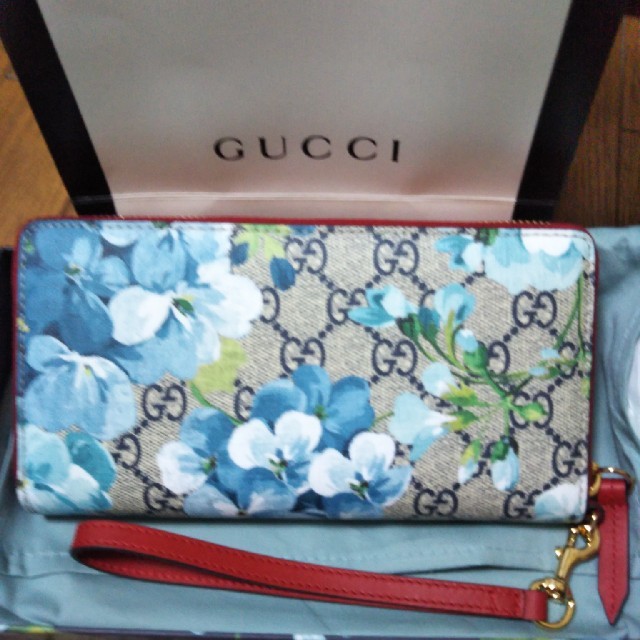 Gucci(グッチ)のGUCCIブルームス長財布☆新品未使用☆ レディースのファッション小物(財布)の商品写真