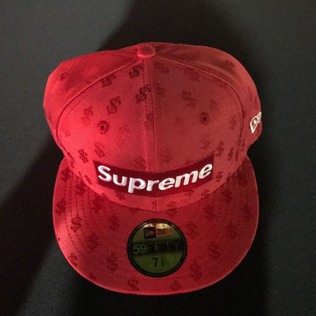 supreme Monogram Logo New Era 赤 red 5/8 メンズの帽子(その他)の商品写真