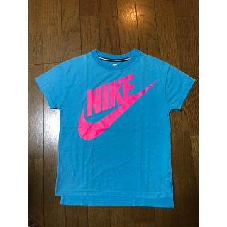 ナイキ(NIKE)のNIKEのTシャツ(Tシャツ/カットソー)