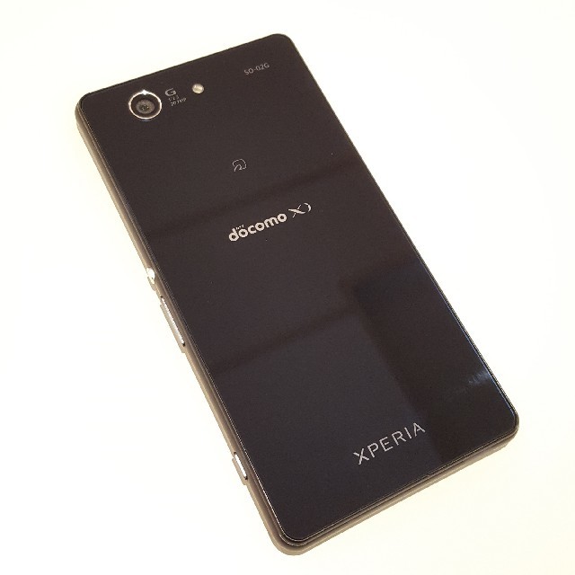 ブラックで Sony Xperia Z3 Compact So 02gの通販 By ハルウララ S Shop ソニーならラクマ 超美品 Simフリー バッテリー Balochistan Gov Pk