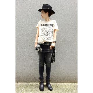 アパルトモンドゥーズィエムクラス(L'Appartement DEUXIEME CLASSE)のアパルトモン購入 RAMONESロックＴシャツ(Tシャツ(半袖/袖なし))