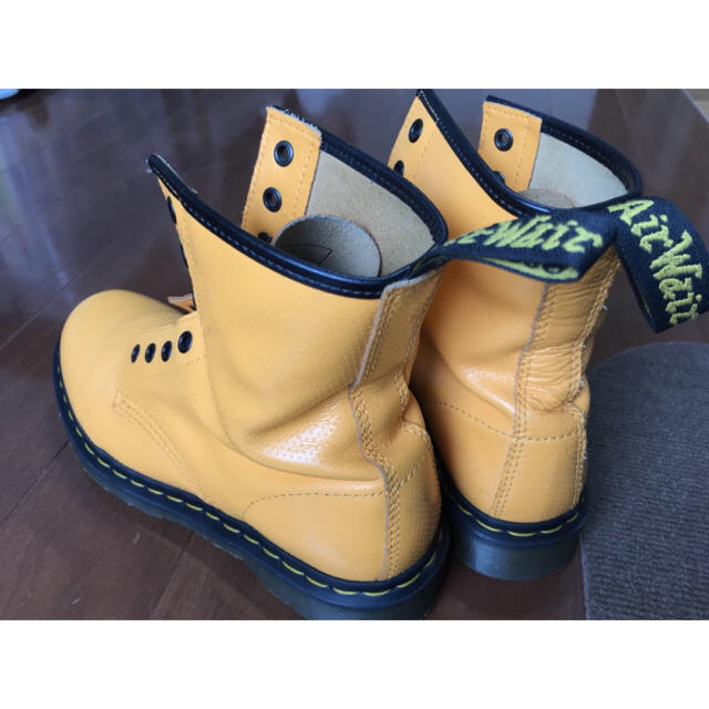 Dr.Martens ドクターマーチン 1460 パテントイエロー 2