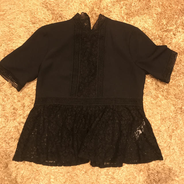 ZARA(ザラ)のZARA レーストップス レディースのトップス(シャツ/ブラウス(半袖/袖なし))の商品写真