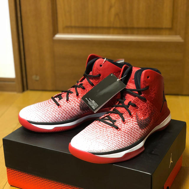 NIKE(ナイキ)のゆう様専用 AIR JORDAN 31 CHICAGO メンズの靴/シューズ(スニーカー)の商品写真