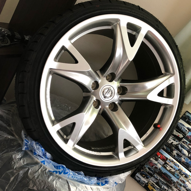 元払商品 美品 中古品 日産Z34フェアレディZ純正アルミホイール RAYS製