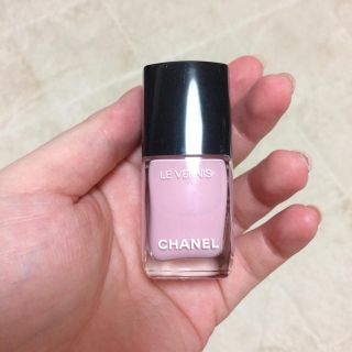 シャネル(CHANEL)の588 ヌーヴォラ ロザ(マニキュア)