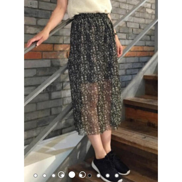 Kastane(カスタネ)のちえ様専用 花柄チュールスカート レディースのスカート(ひざ丈スカート)の商品写真