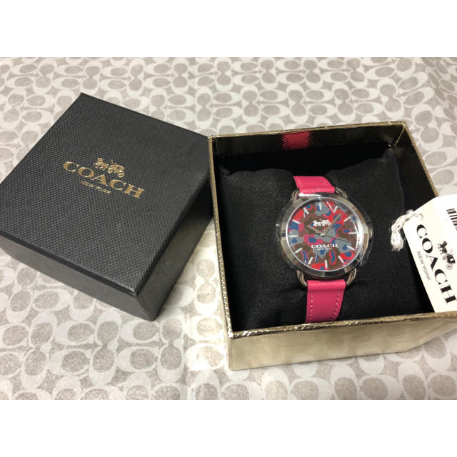 【新品未使用】COACH 腕時計 革ベルト ピンク コーチ ウォッチ