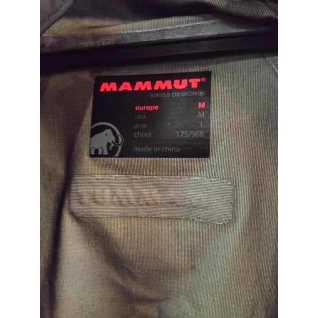 Mammut(マムート)のマムート　マウンテンパーカー　GORE-TEX　quantam stretch メンズのジャケット/アウター(マウンテンパーカー)の商品写真