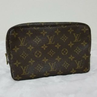 ルイヴィトン(LOUIS VUITTON)のルイヴィトン　ポーチ　セカンド(ポーチ)