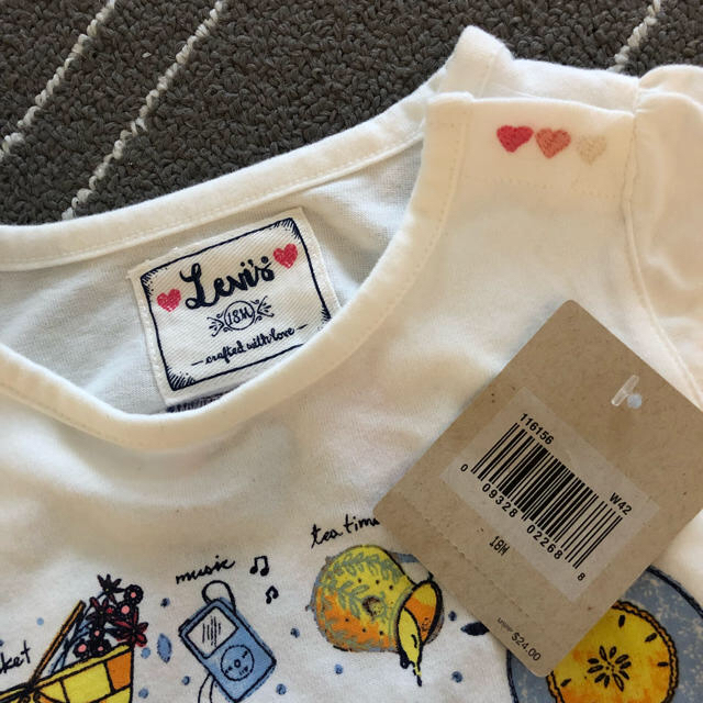 Levi's(リーバイス)の新品未使用 リーバイス Tシャツ ベビー キッズ キッズ/ベビー/マタニティのベビー服(~85cm)(Ｔシャツ)の商品写真