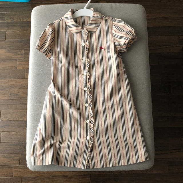 BURBERRY(バーバリー)のBURBERRY 女の子ワンピース キッズ/ベビー/マタニティのキッズ服女の子用(90cm~)(ワンピース)の商品写真