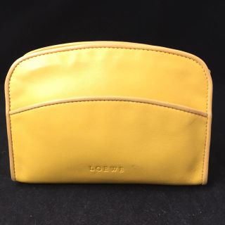 ロエベ(LOEWE)のロエベ イエロー ソフトレザー ポーチ(ポーチ)