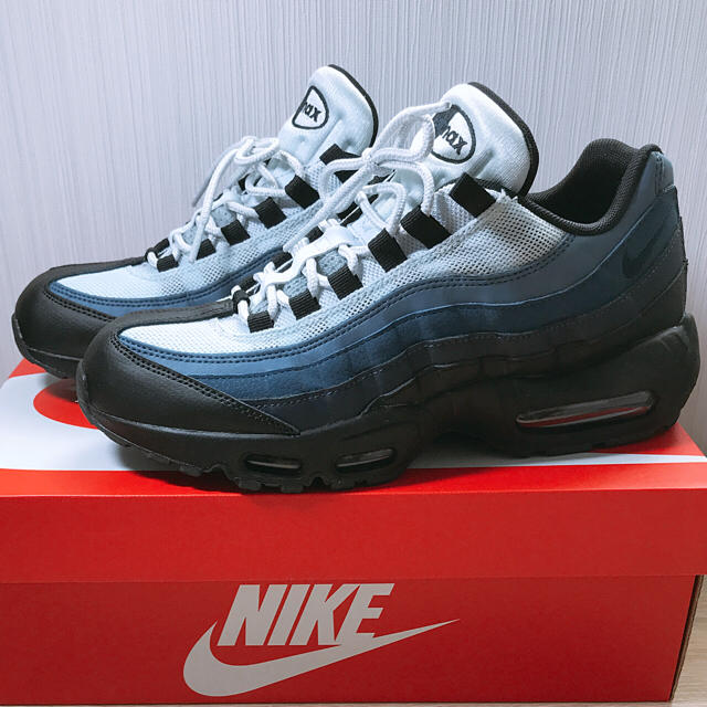 【最終値下げ】NIKE AIR MAX95 26cm