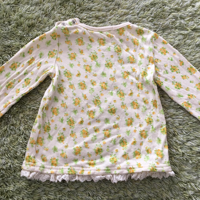 Acoba(アコバ)の花柄 長袖Tシャツ 90センチ キッズ/ベビー/マタニティのキッズ服女の子用(90cm~)(Tシャツ/カットソー)の商品写真