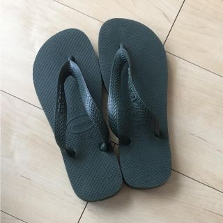 ハワイアナス(havaianas)の未使用 ハワイアナス ビーチサンダル グリーンオリーブ カーキ 23〜23.5(ビーチサンダル)