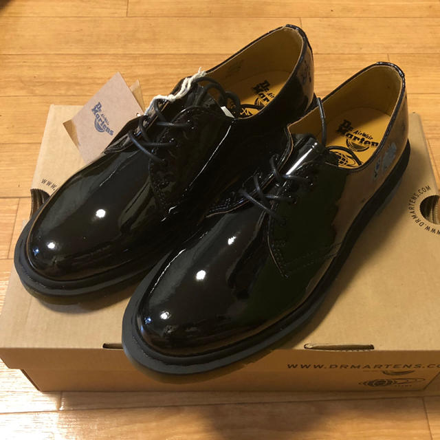 Dr.Martens - Dr.Martens×BEAMS / 別注 パテント 3ホール UK9の Dr.Martens - Dr.Martens×BEAMS / 別注 パテント 3ホール UK9の