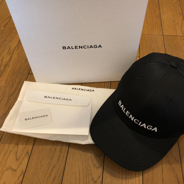 balenciaga キャップ 黒