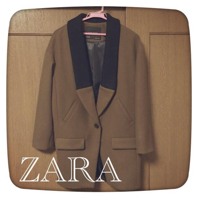 ローラ着用 ZARA コート