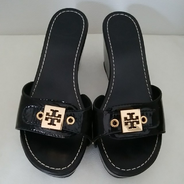 Tory Burch(トリーバーチ)の美品　トリーバーチ　サンダル　23センチ レディースの靴/シューズ(サンダル)の商品写真