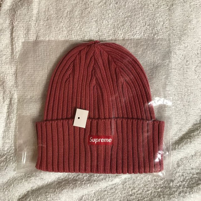 supreme Overdyed Ribbed Beanie マゼンタ